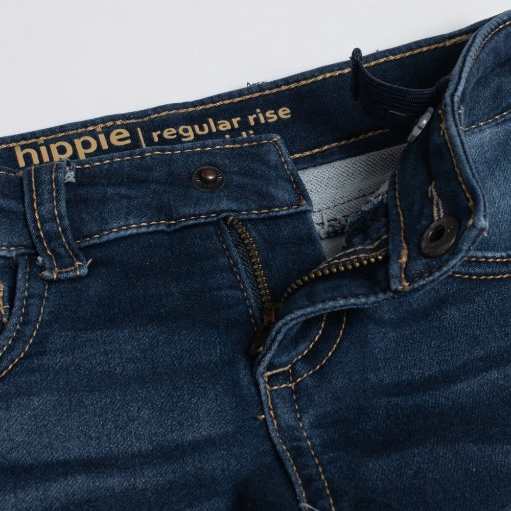 Hippie girl regular rise midi jean shorts